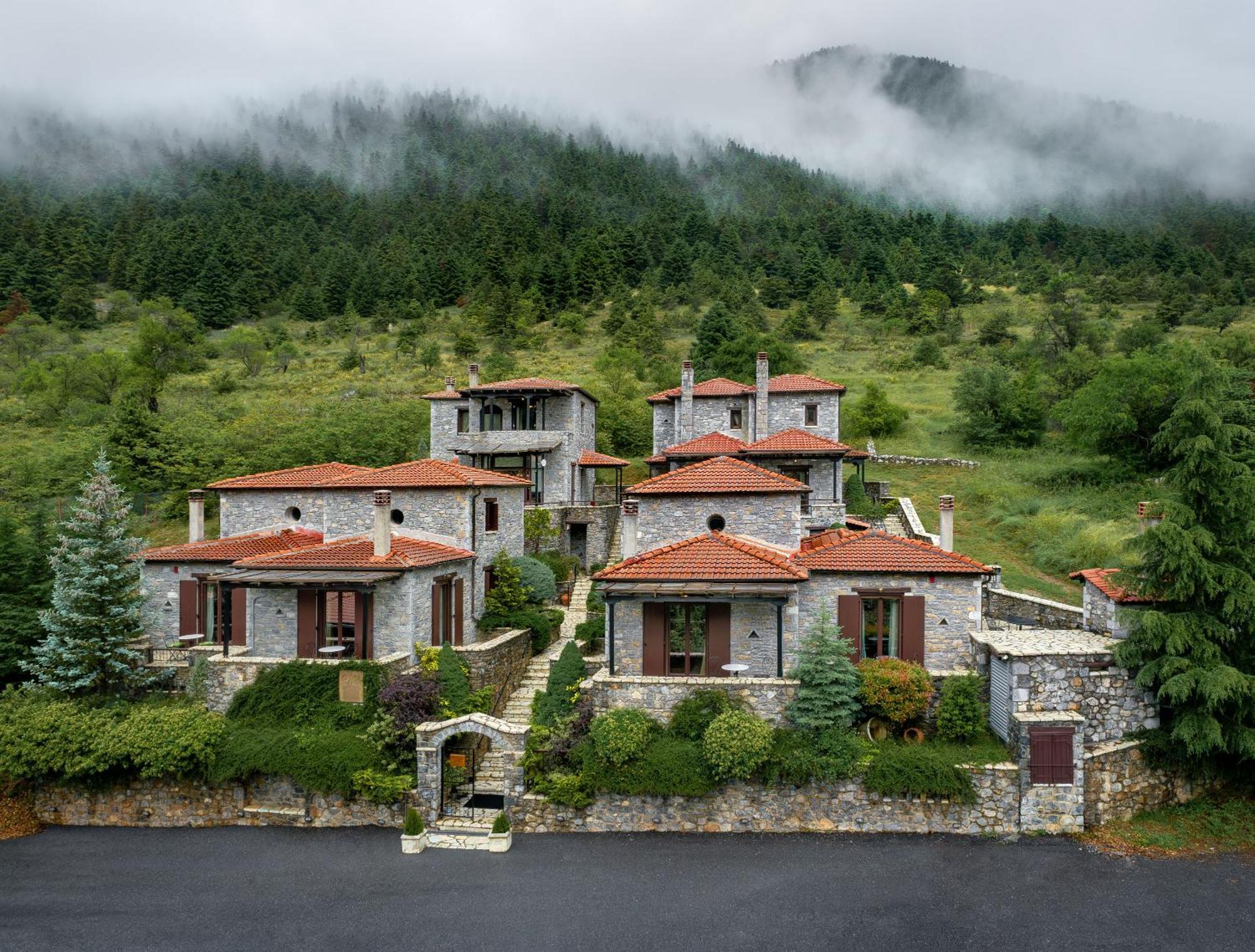 Ostra Menalon Luxury Suites Kardharás Extérieur photo