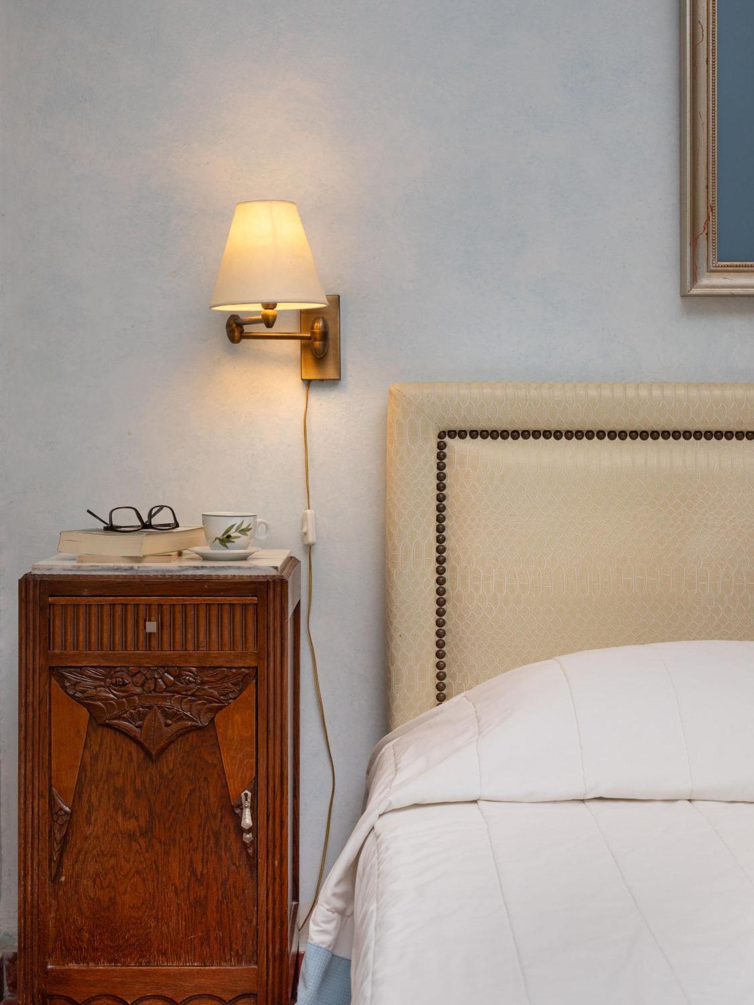 Ostra Menalon Luxury Suites Kardharás Extérieur photo